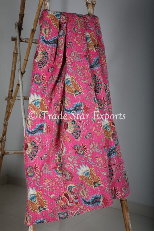 Reversible Twin Kantha Embroidery Floral Blanket - Image 3