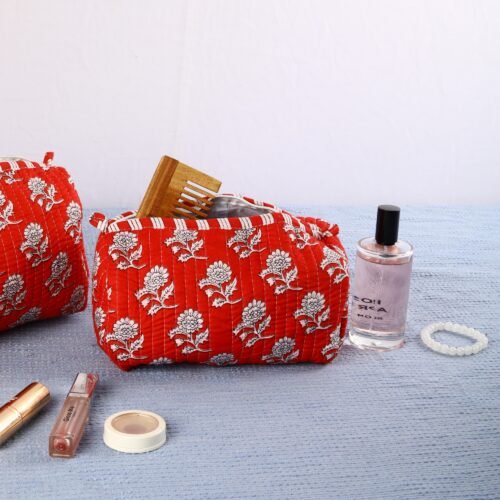 Perfect Gift On Valentine Set Of 3 Cotton Quilted Toiletry Pouches In Cherry Red - Image 7