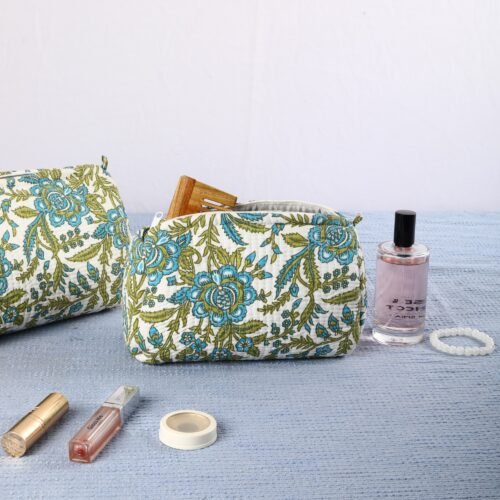 Beautiful Travel Comes Set Of 3 Cotton Toiletry Pouches In Multicolored - Image 8