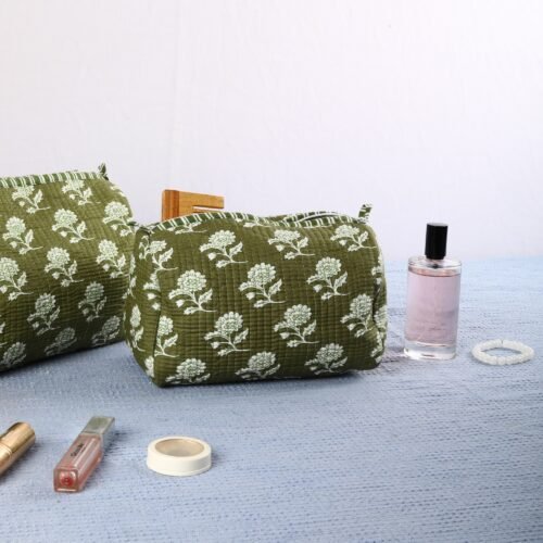 Easy To Carry Set Of 3 Cosmetic Pouches Cotton Quilted Toiletry Pouches In Olive Green - Image 5