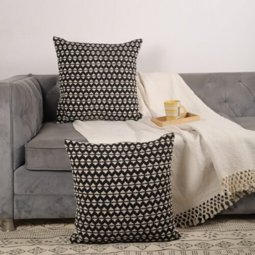 Bedding Decor 18x18 inches Handloomed Set Of 2 Cushion Cover In Black - Image 3