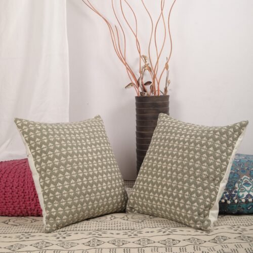 Soft & Stylish Handwoven Set of 2 Cotton Cushion Covers in Grey - Image 4