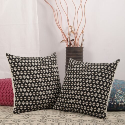 Bedding Decor 18x18 inches Handloomed Set Of 2 Cushion Cover In Black - Image 5