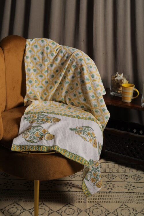 Beautiful Indian Criss Cross Style Block Print Waffle  Bath Towel - Image 4