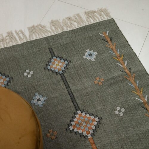 Sabra Cotton Area Rug In Dark Gray