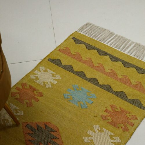 Eco Friendly Sabra Rug With Cotton Wool In Green & Multicolor