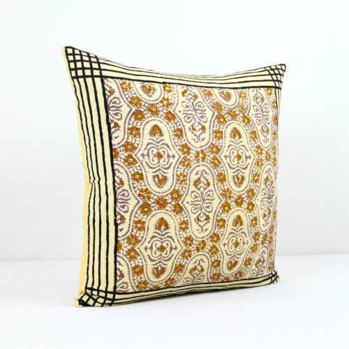 Rajasthani Syahi Begar Cushion Cover In Multicolor - Image 3