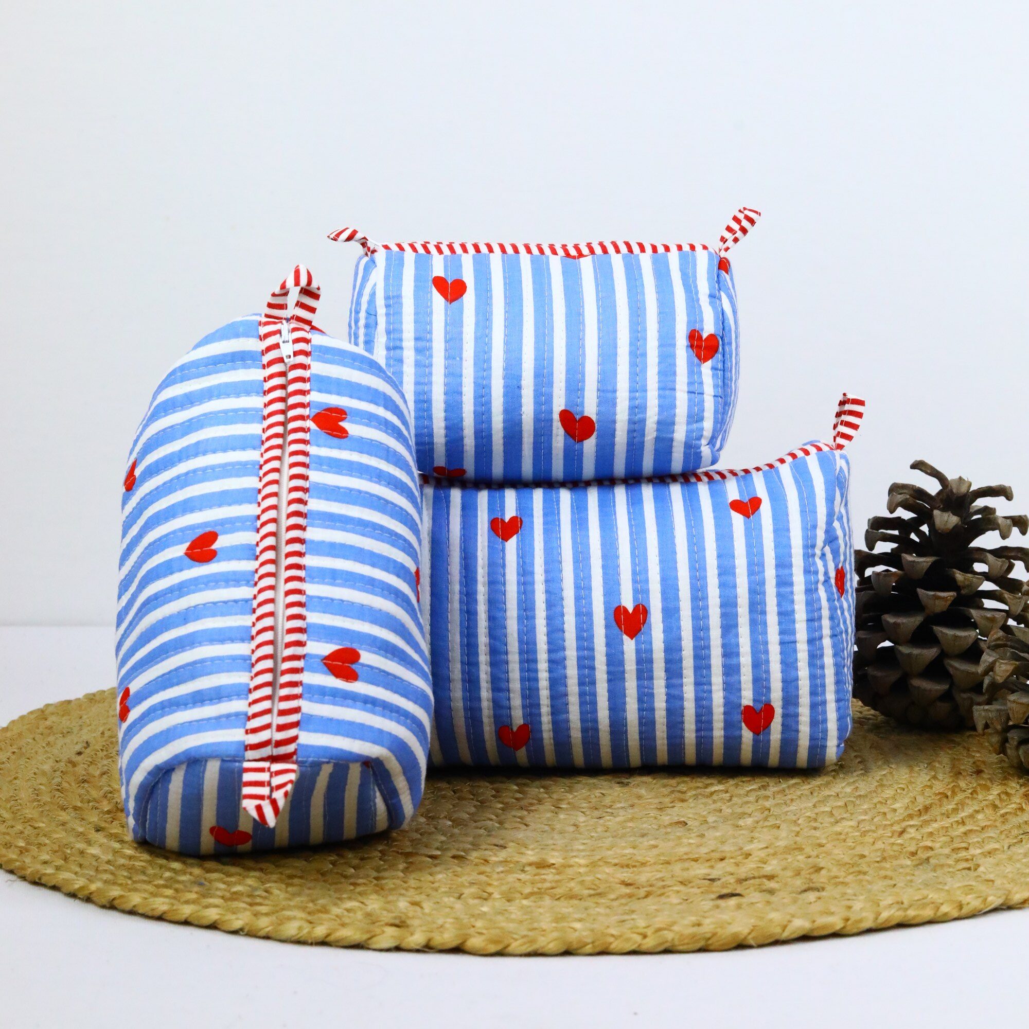 Small Heart Screen Printed Set Of 3 Cotton Quilted Toiletry Pouches in Blue & Red - Image 5