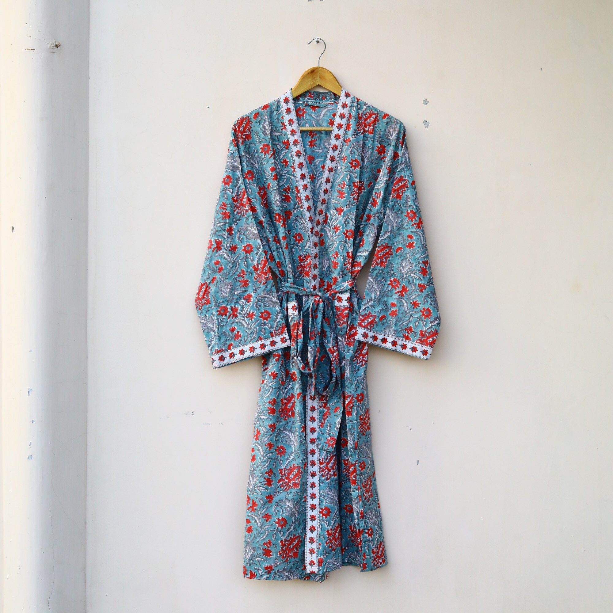 Soul Print Kimono Block Printed Kimono In Blue & Red With Spacious Pockets - Image 3