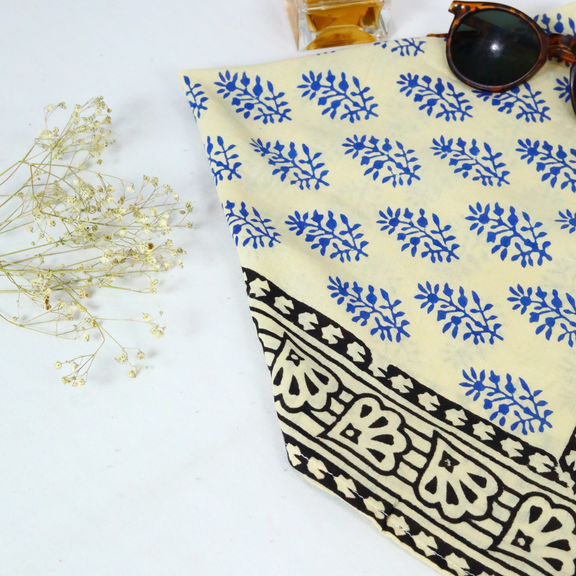 WrapVibe Block Printed Bandhana In Blue & Multicolor - Image 4