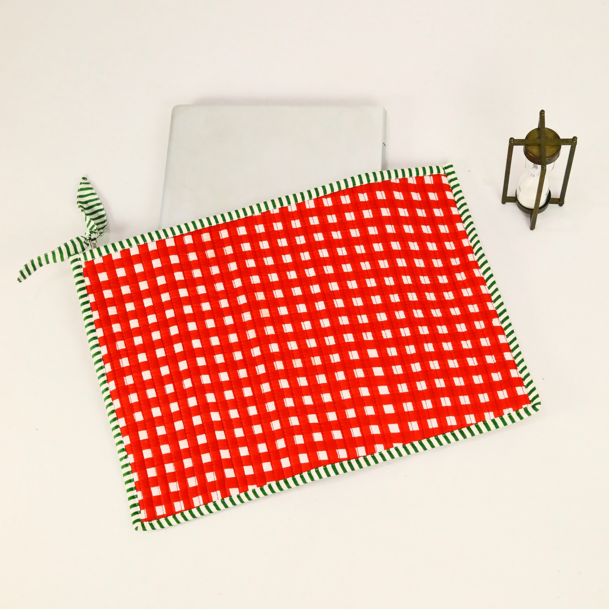 Classic Core Sleeve Cotton Quilted Screen Printed Laptop Sleeves With Bow - Image 4