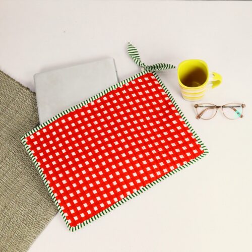 Classic Core Sleeve Cotton Quilted Screen Printed Laptop Sleeves With Bow