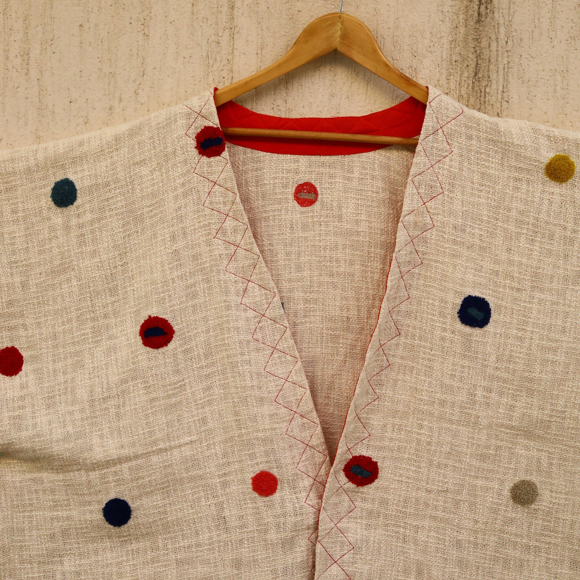 Slub Elegance Embroidery Shrug In Cream & Multicolor - Image 5