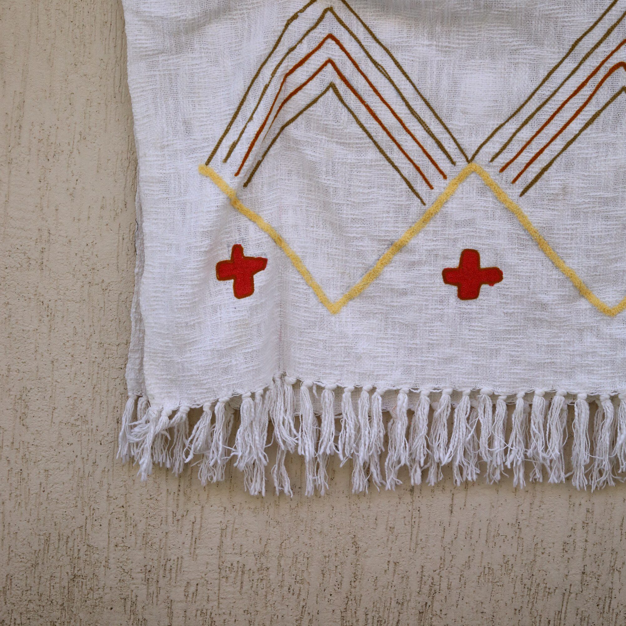 Slub Cotton Charm Embroidery Shrug In White & Multicolor - Image 7