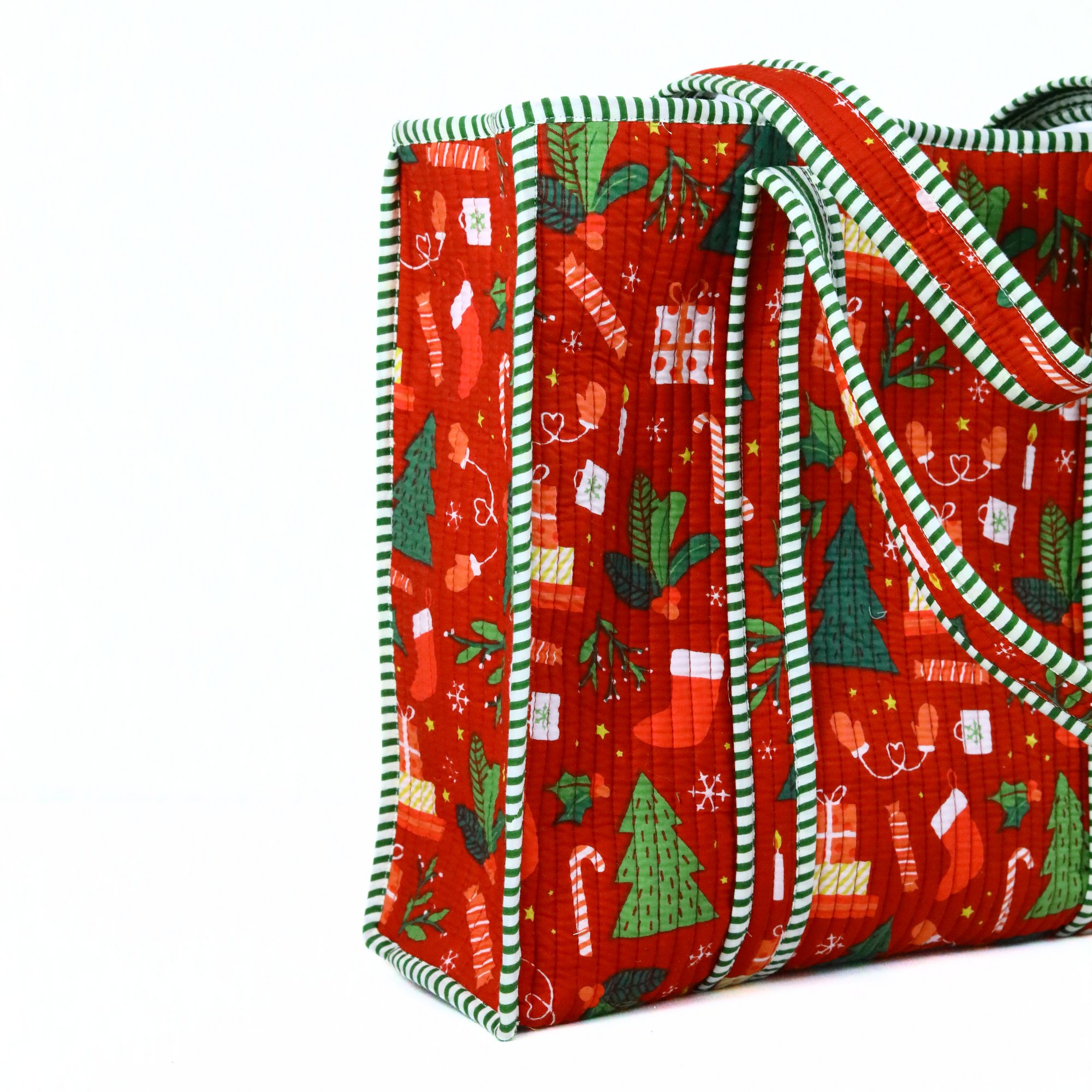 Thoughtful Gifts Wrapped in Christmas Love Screen Print Cotton Tote Bag - Image 4