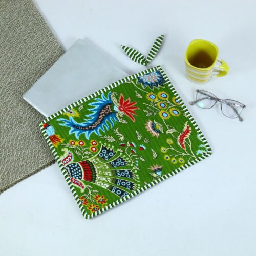 Floral Haven Cotton Quilted Screen Print Laptop Sleeves With Bow
