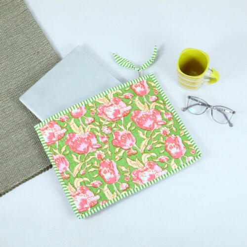 Garden Muse Cotton Quilted Screen Print Laptop Sleeves With Bow