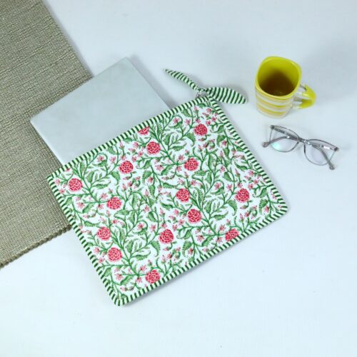 Floral Jaal Cotton Quilted Screen Print Laptop Sleeves With Bow