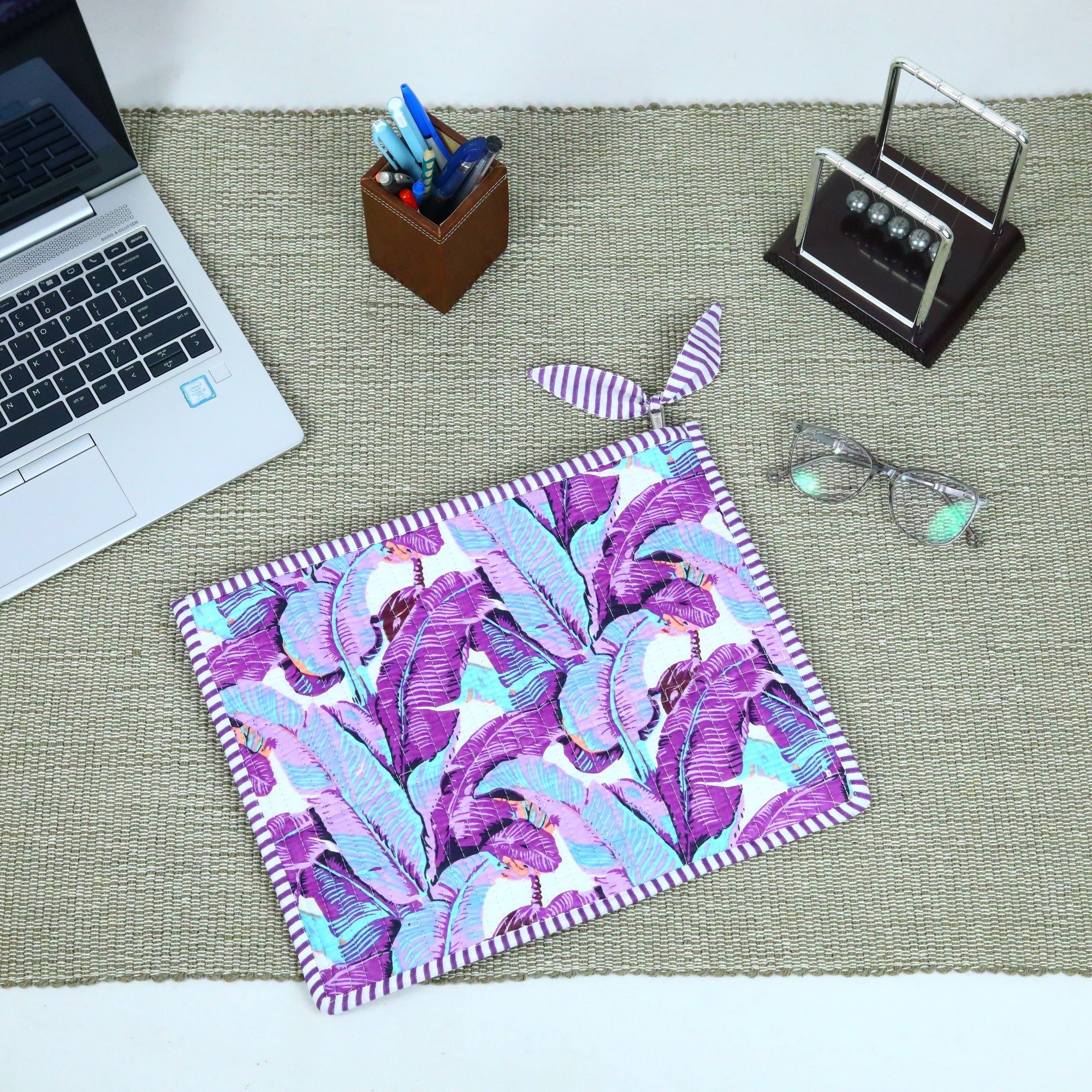 Leaf Charm Cotton Quilted Screen Print Laptop Sleeves With Bow - Image 3