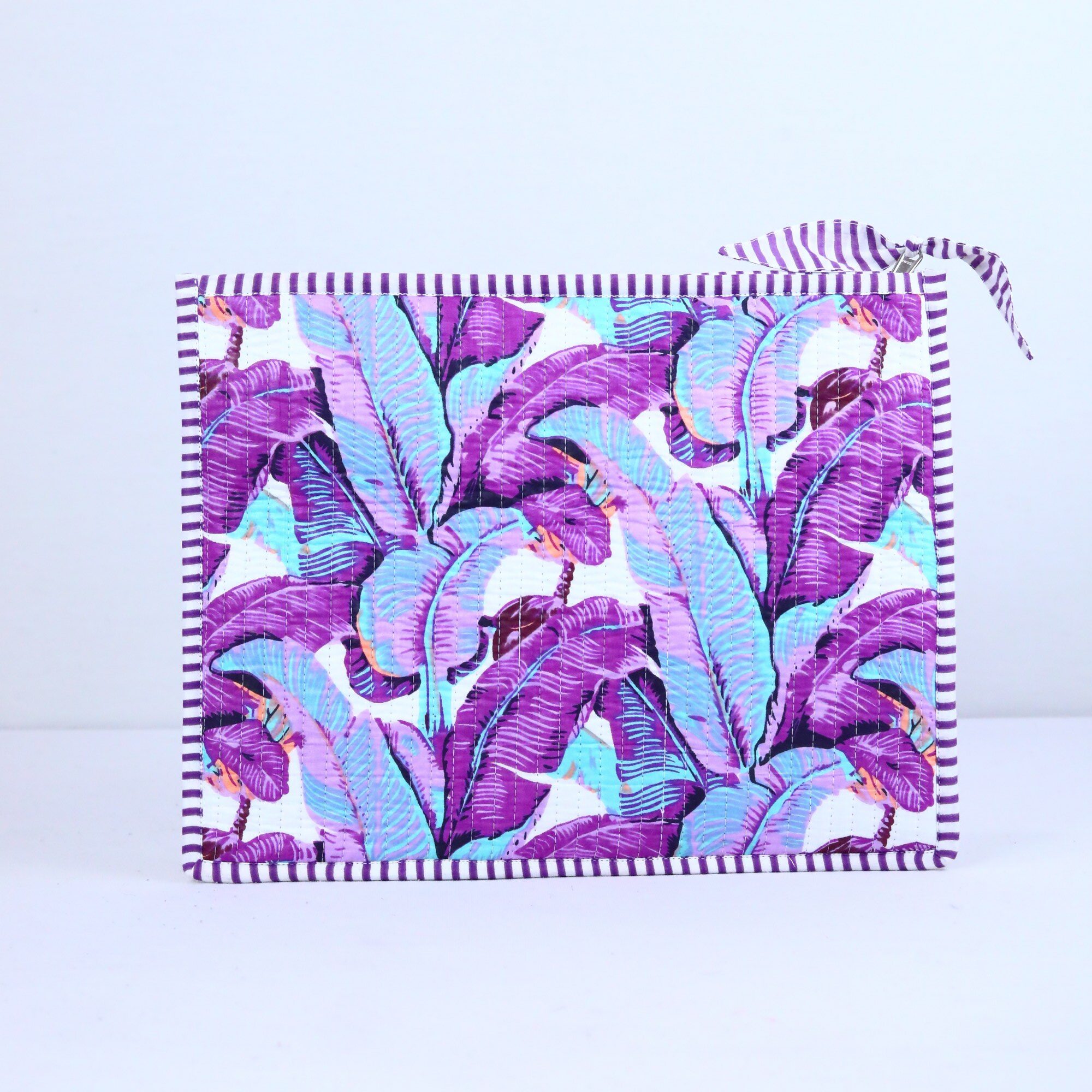 Leaf Charm Cotton Quilted Screen Print Laptop Sleeves With Bow - Image 4