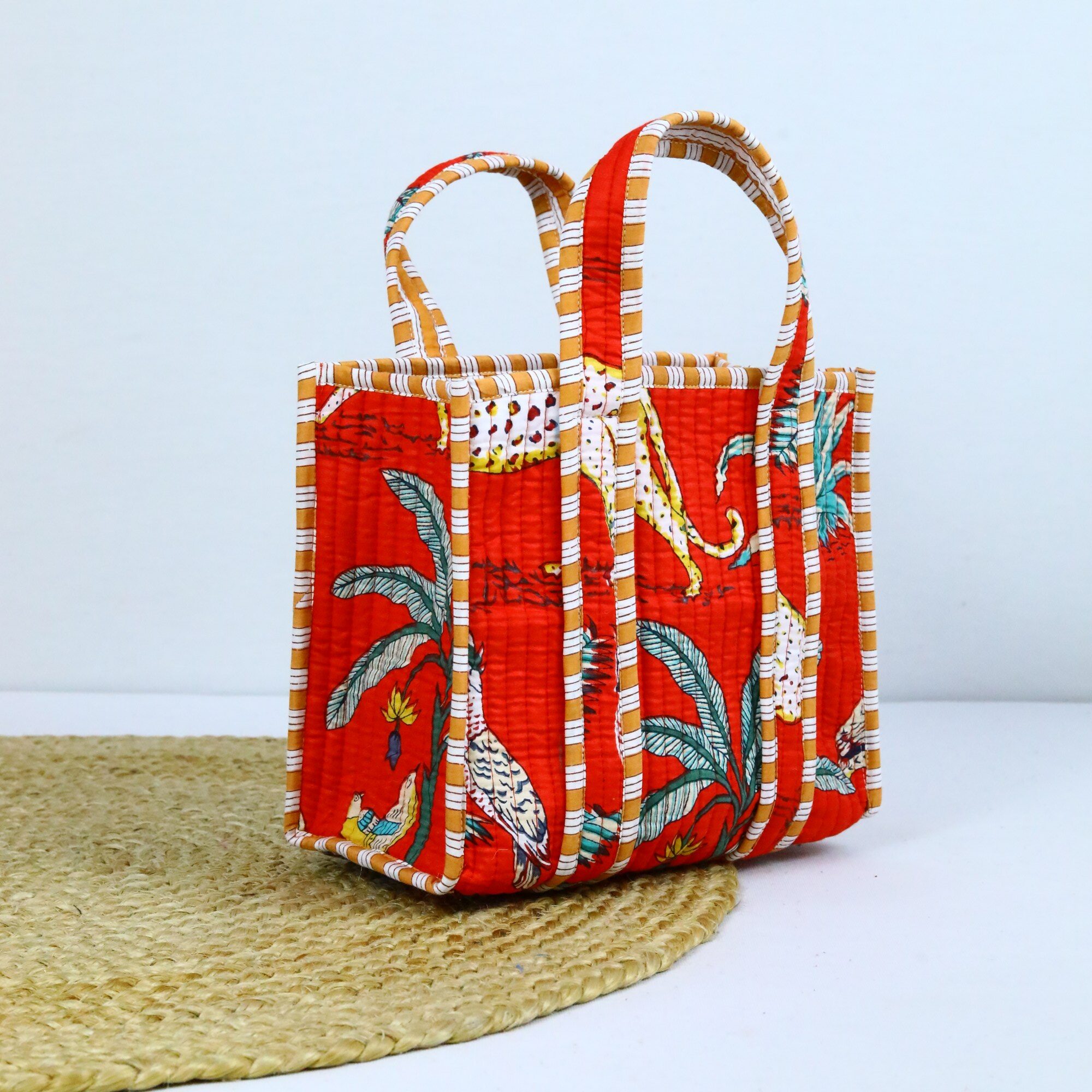 Trendy Jungle Print Lunch Box In Orange & Multicolor - Image 2