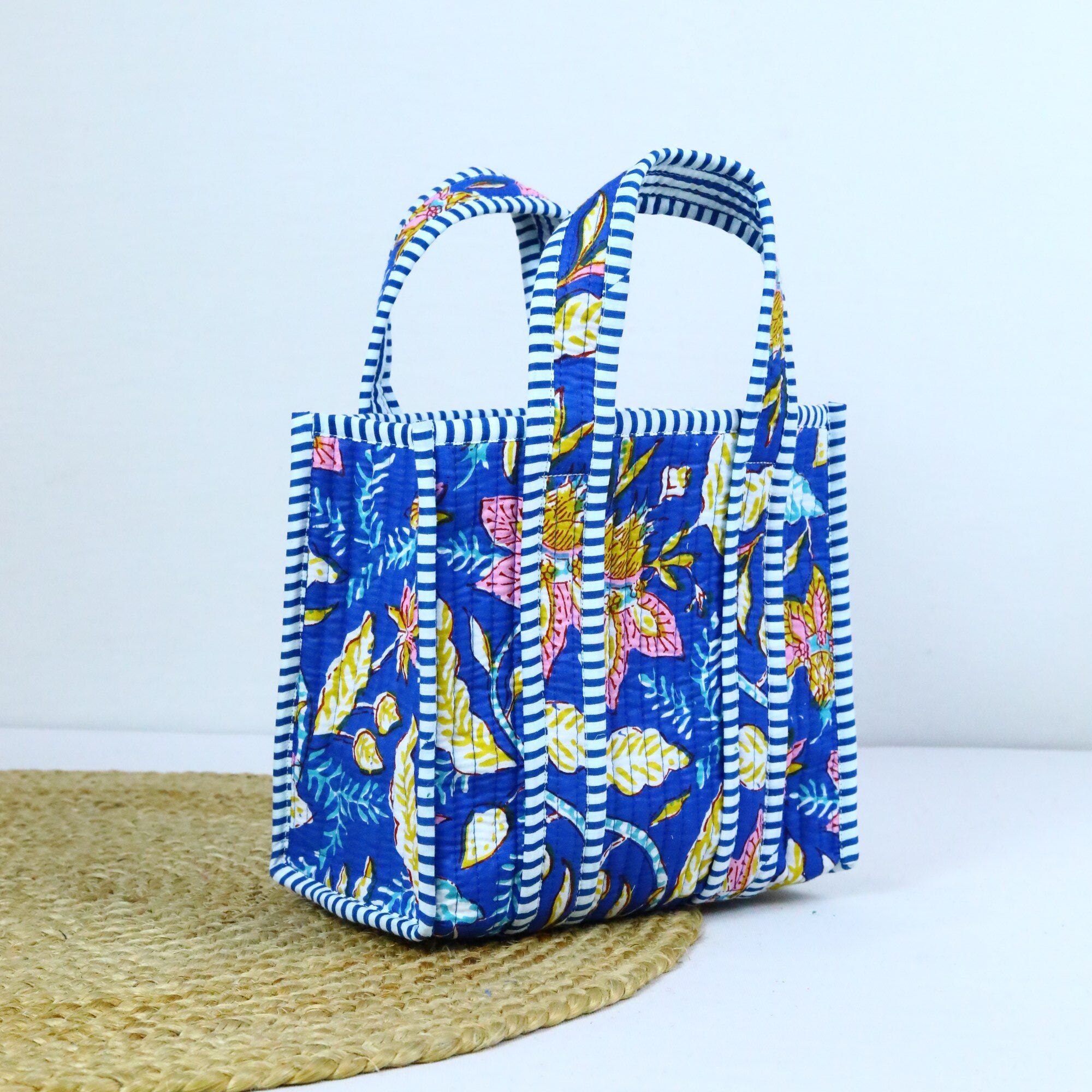 Daily Lunch Mate Cotton Lunch Box In Blue & Multicolor - Image 5