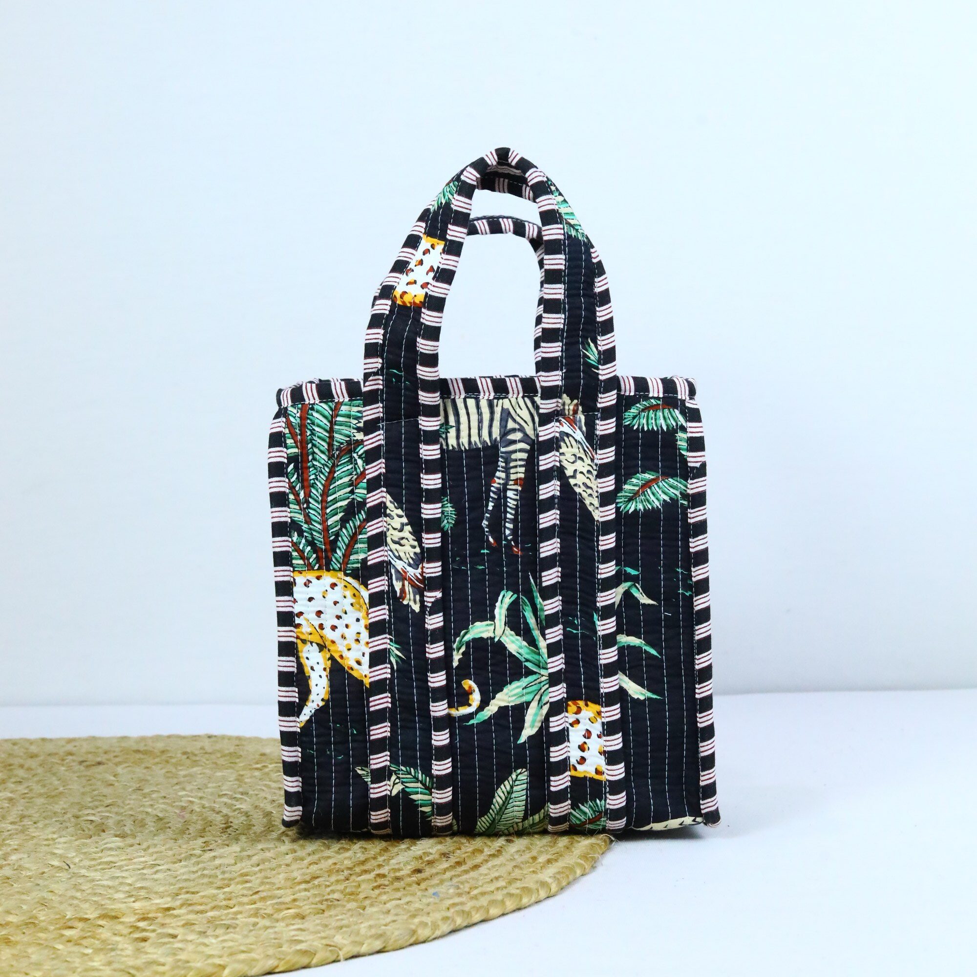 Fresh Carry Box Cotton Lunch Box In Black