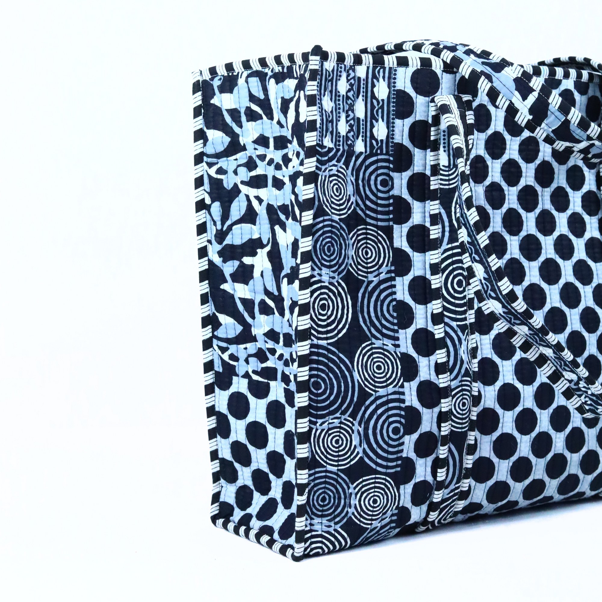 Everyday Essential Tote Screen Print Cotton Quilted Tote Bag In Black & White - Image 2