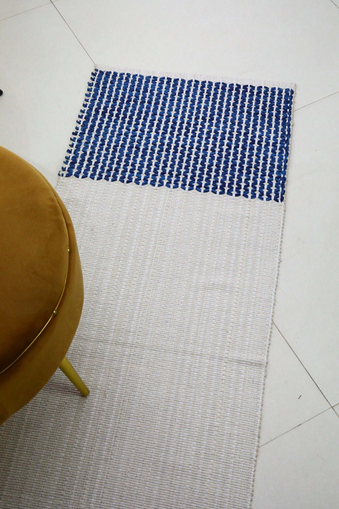 BreatheEase Hand-loomed Cotton Yoga Mat In Solid Dyed