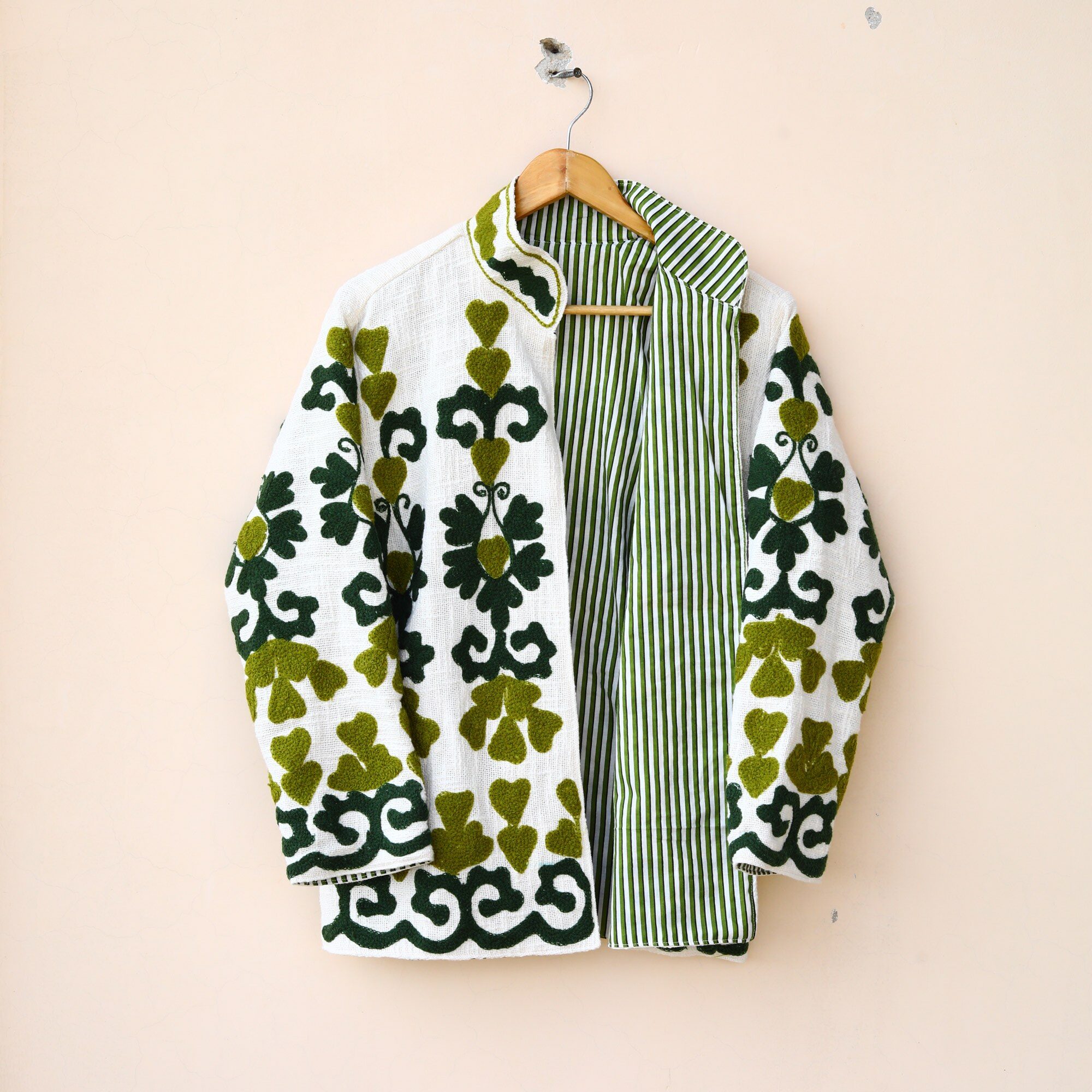 College Crush Slub Suzani Jacket In White & Green - Image 6