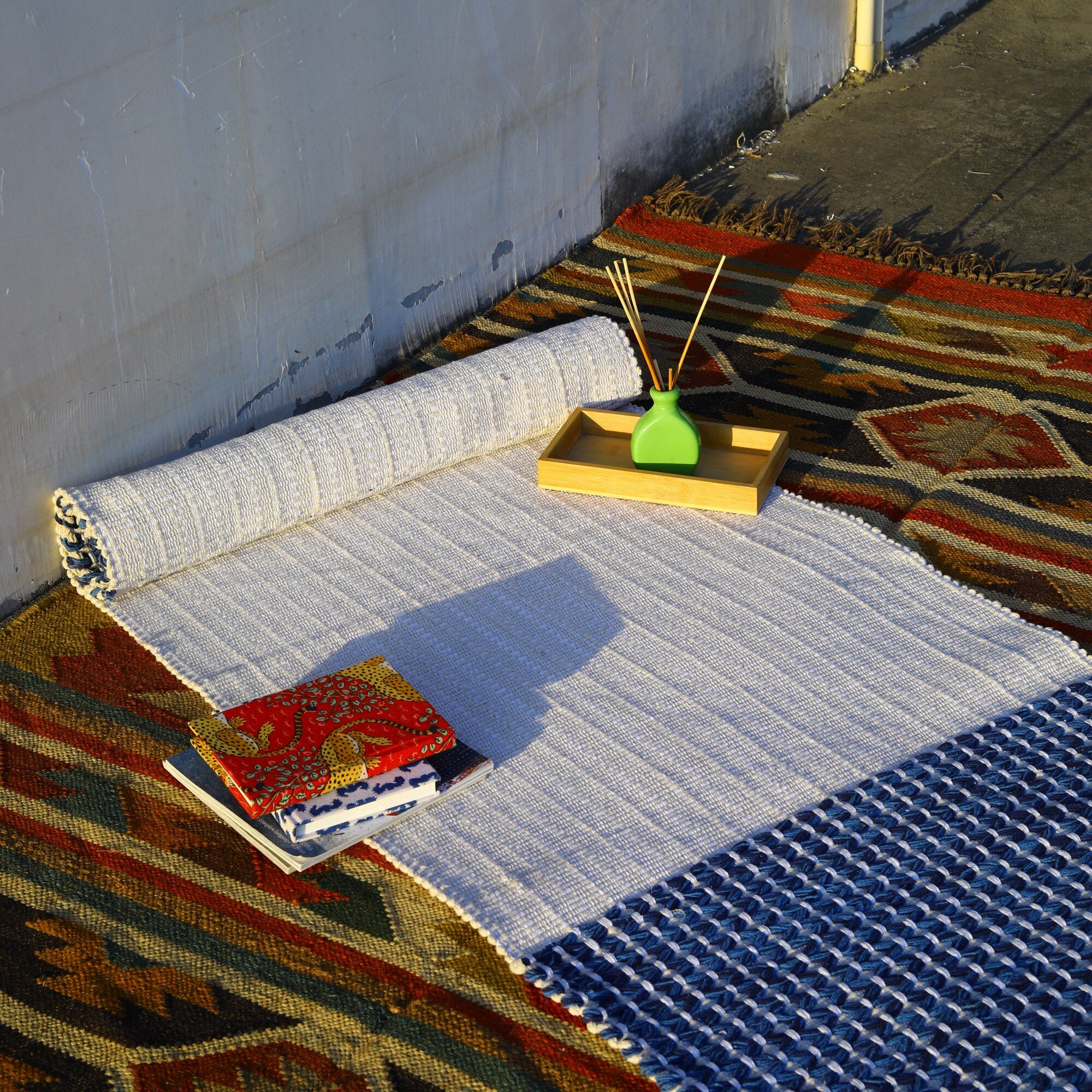 BreatheEase Hand-loomed Cotton Yoga Mat In Solid Dyed - Image 4