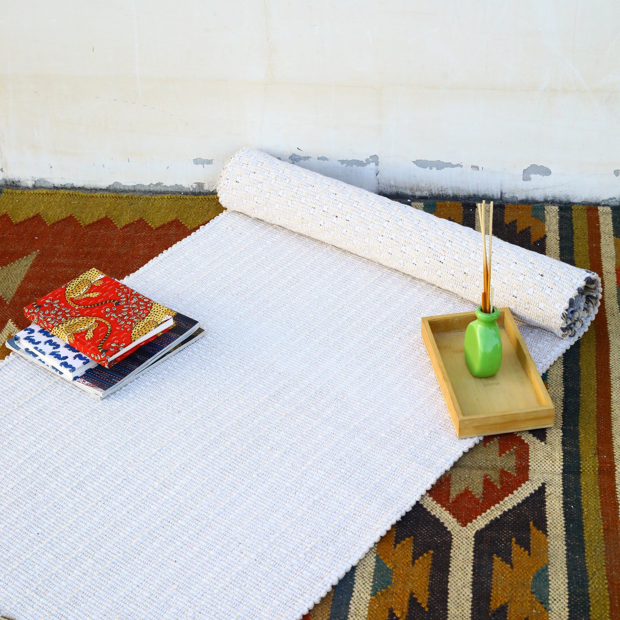 CalmNest Hand loomed Cotton Yoga Mat In Solid Dyed - Image 6