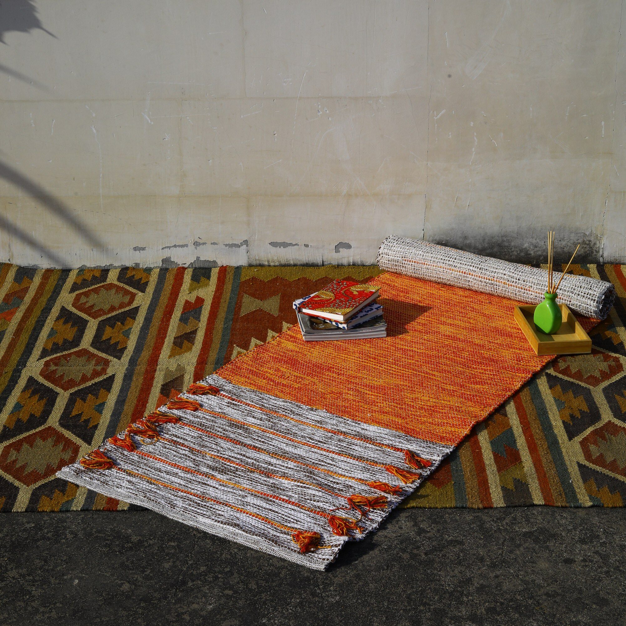 Warm Flow Hand loomed Cotton Yoga Mat In Solid Dyed - Image 5