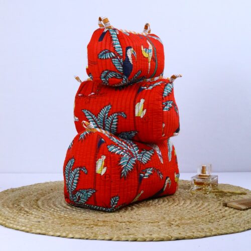 She Shine Organizer Screen Printed Set Of 3 Toiletry Pouches in Orange & Multicolor