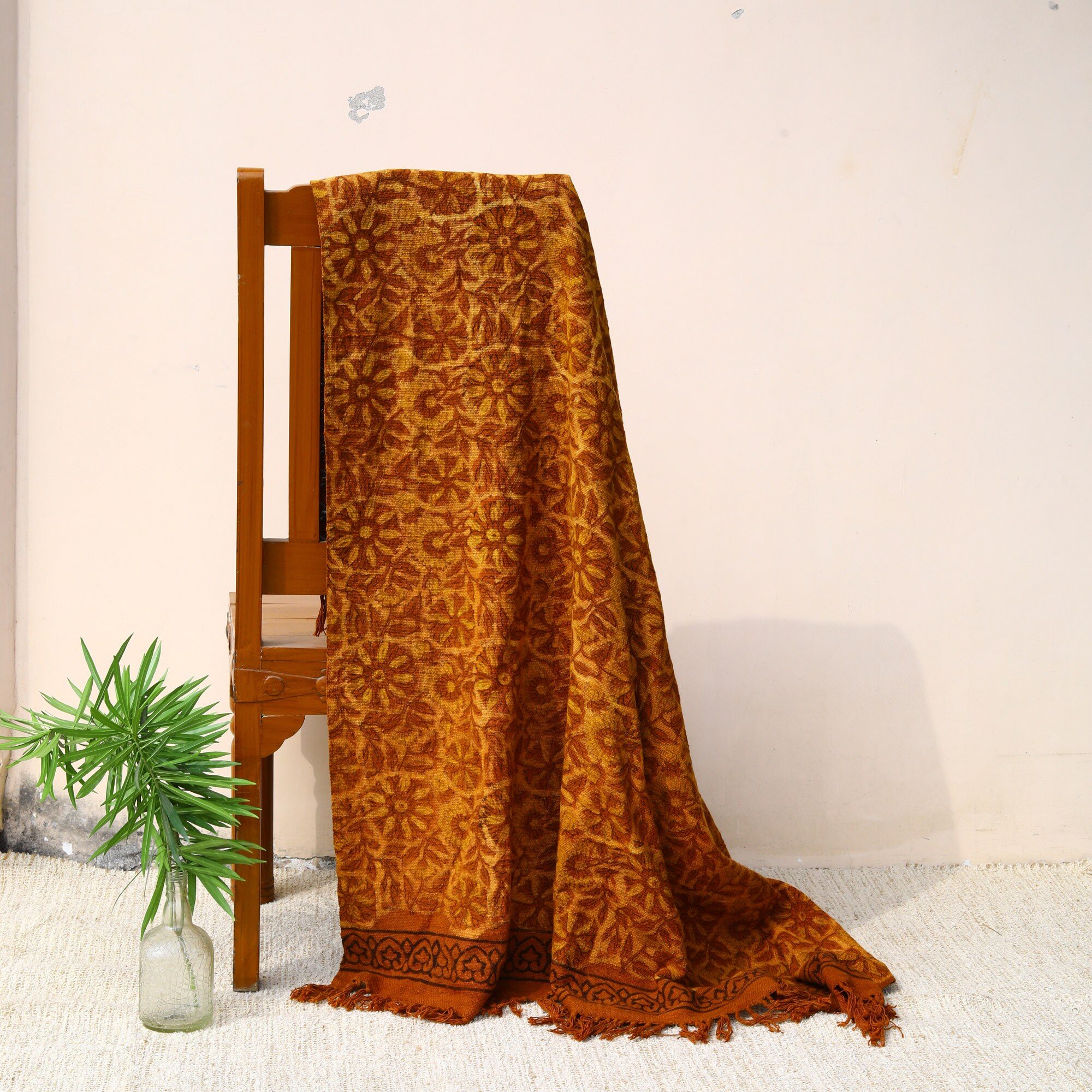 Blossom Weave Ajrakh Printed Cotton Slub Throw - Image 4