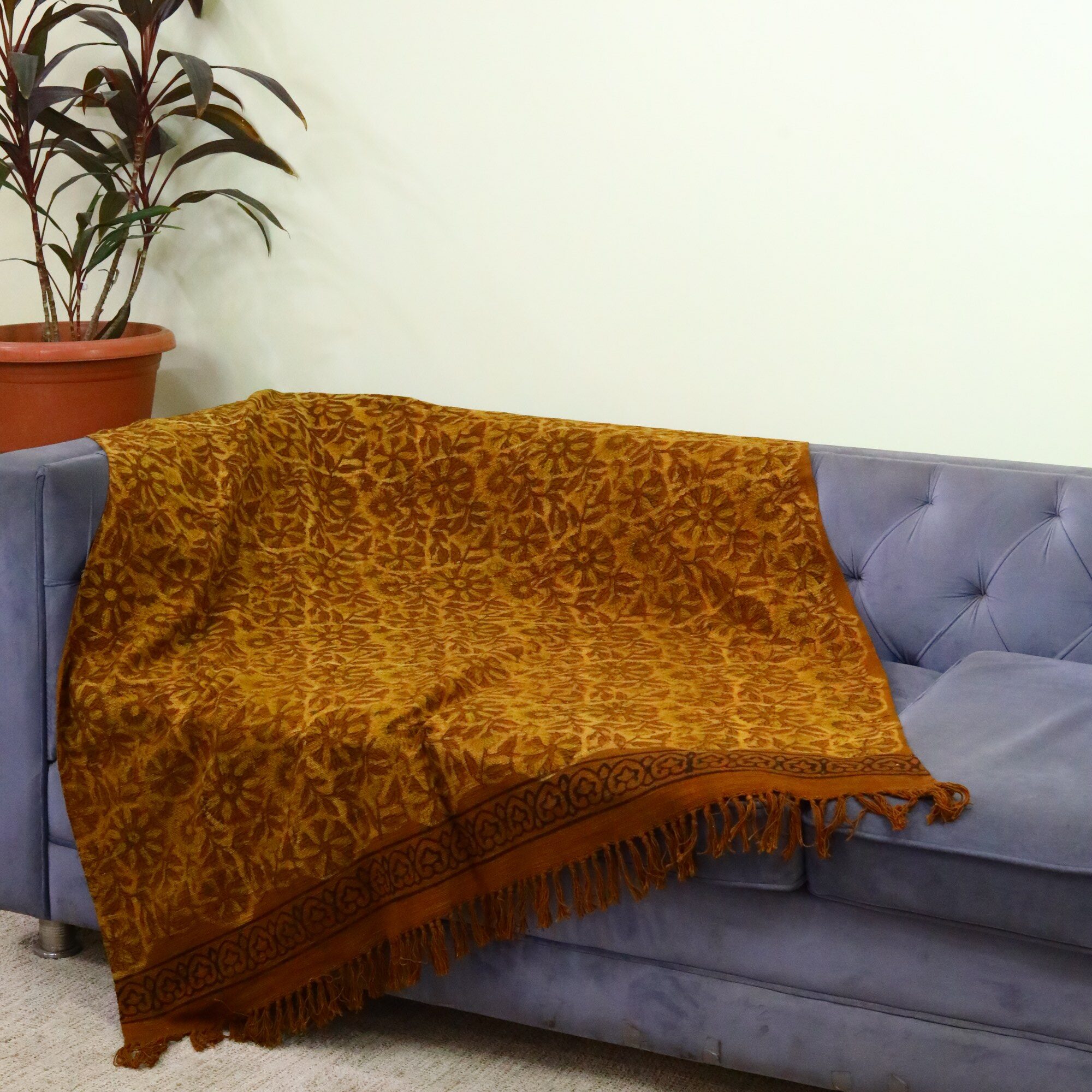 Blossom Weave Ajrakh Printed Cotton Slub Throw