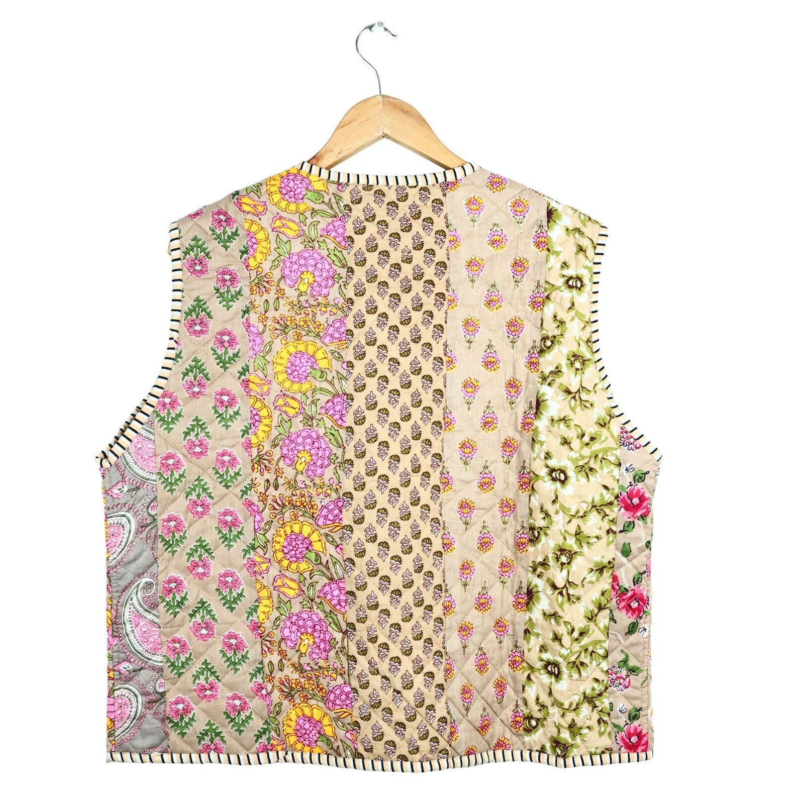 Timeless Patchwork Style Cotton Quilted Jacket For Outgoing - Image 3